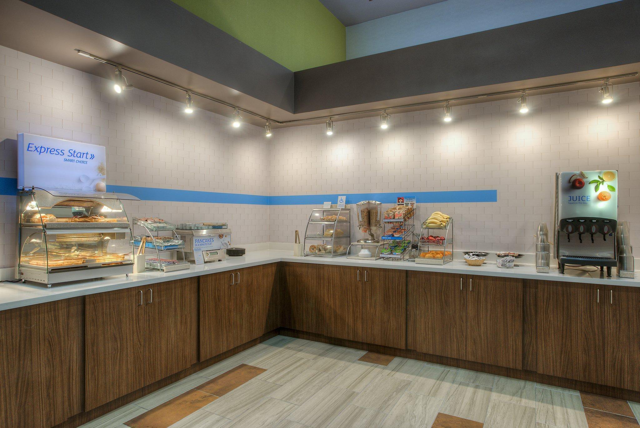 Holiday Inn Express Hotel & Suites Tempe By Ihg Exterior foto